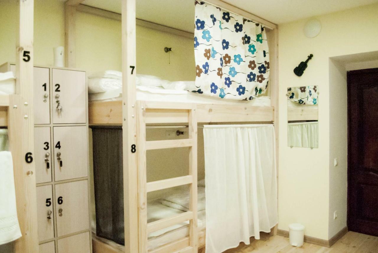 Hostel Uyutniy Dvorik 敖德萨 外观 照片