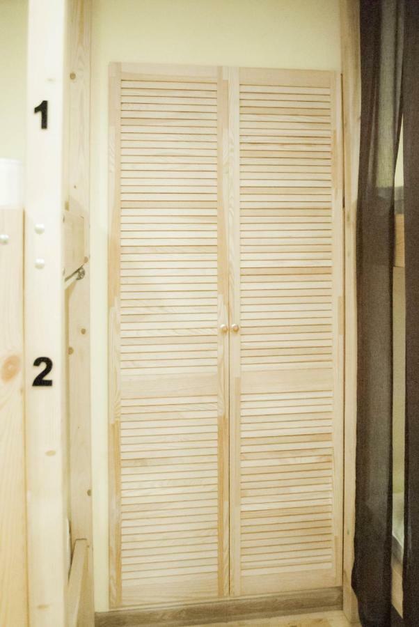 Hostel Uyutniy Dvorik 敖德萨 外观 照片