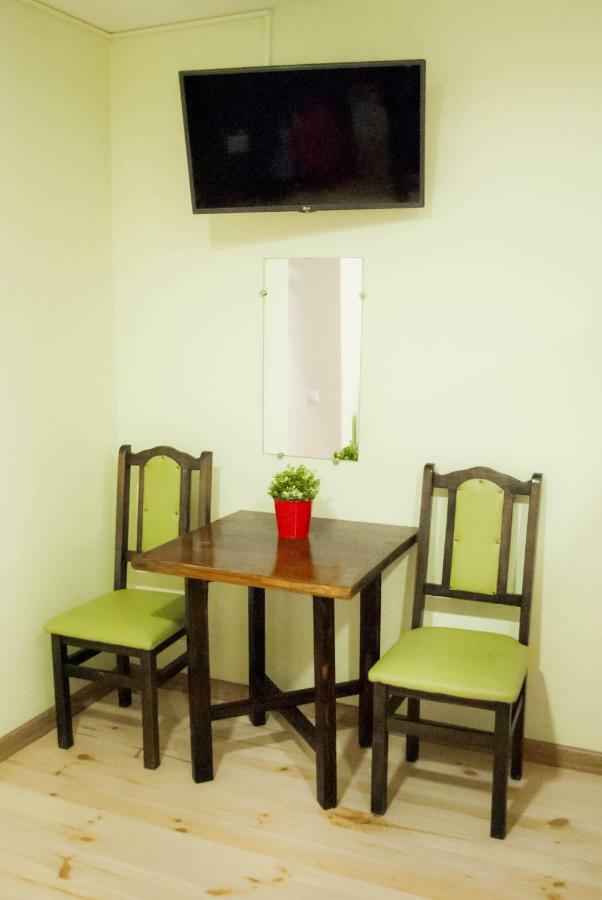 Hostel Uyutniy Dvorik 敖德萨 外观 照片